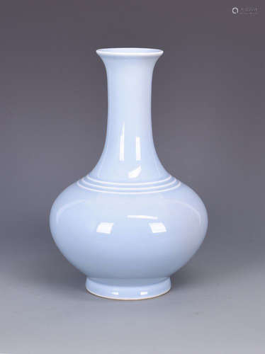 CELADON BLUE GLAZED RING PATTERNED VASE