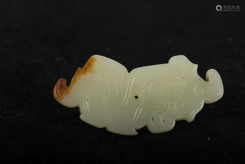 ARCHAIC JADE CARVED 'MYTHICAL TORTOISE' PENDANT