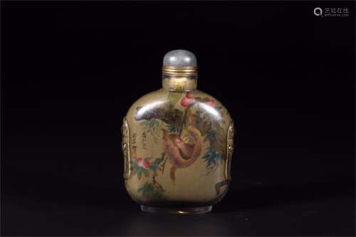 A Chinese Peking Glass Snuff Bottle