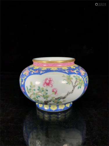 A Chinese Famille-Rose Porcelain Jar