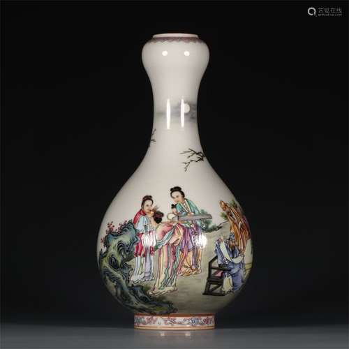 A Chinese Famille-Rose Porcelain Vase