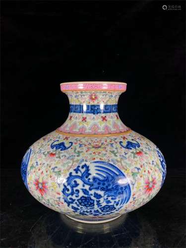 A Chinese Famille-Rose Glazed Blue and White Porcelain Vase