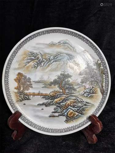 A Chinese Famille-Rose Porcelain Plate