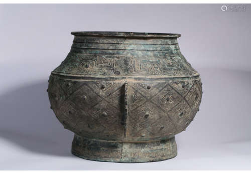 A Chinese Ancient Bronze Jar