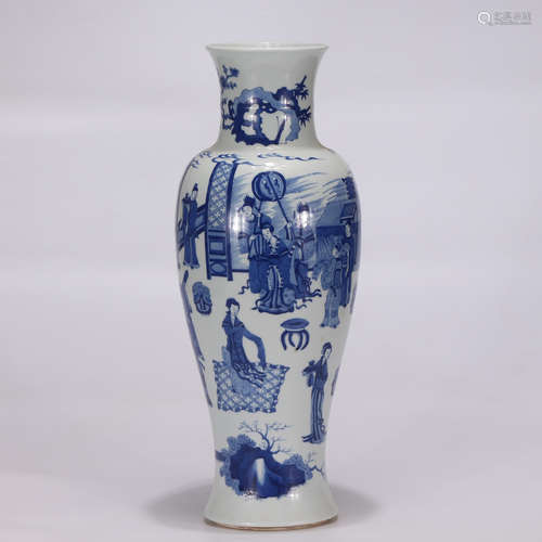 A Chinese Blue and White Porcelain Vase