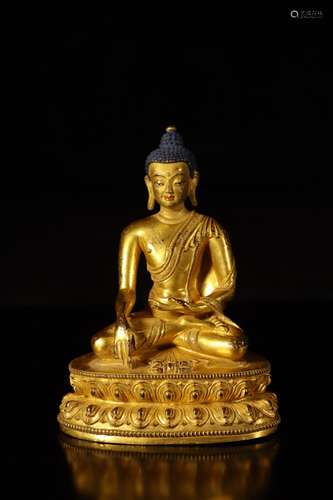 A Chinese Bronze Gilding Sakyamuni Sitting Statue 