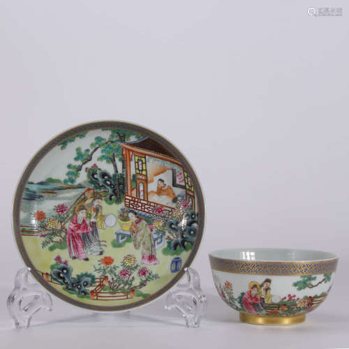 A Chinese Famille Rose Porcelain Saucer and Plate