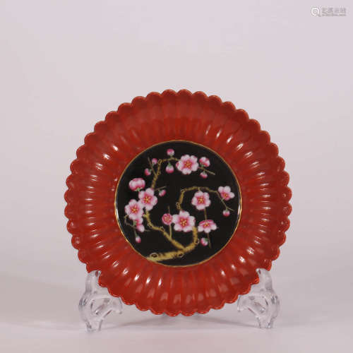 A Chinese Red Glazed Floral Porcelain Plate