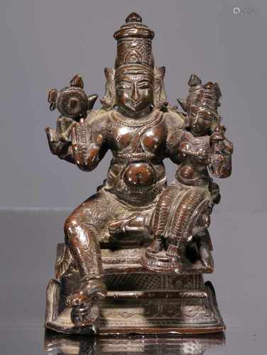 VISHNU AND LAKSHMIBronzeIndia , 18th centuryDimensions: Height 10 cm ; Wide 6 cm ; Depth 6 cmWeight: