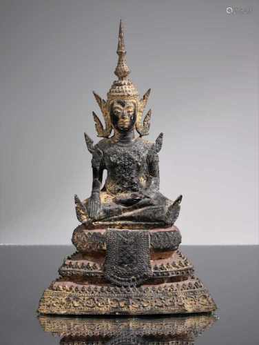BUDDHA Bronze rest gilt Thailand , Ratanakosin around 1850 Dimensions: Height 25 cm Weight: 1528