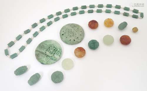 A jade necklace set with rectangular beads and pearls approx 28