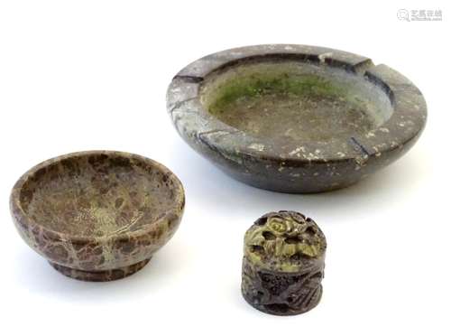 Three items of serpentine ware,