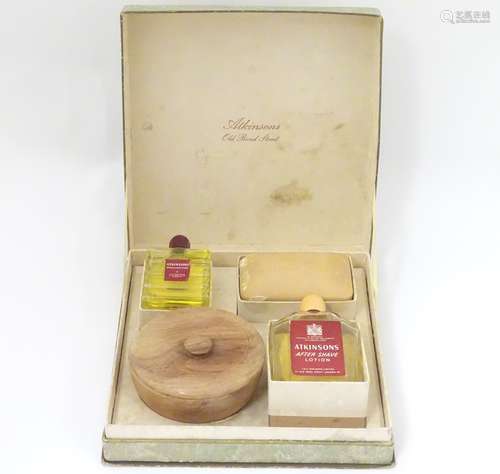 A mid-20thC Men's shaving set by Atkinsons, Old Bond Street.