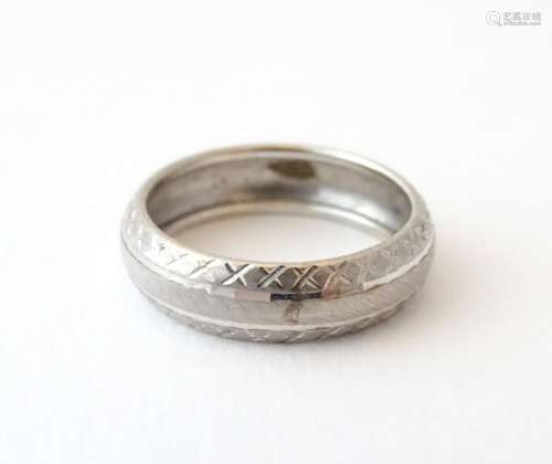 A 9ct white gold ring. Ring size approx.