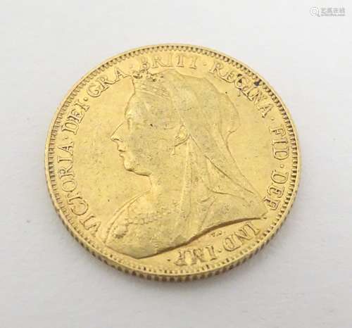 Coin : A Queen Victoria 1901 gold full sovereign,