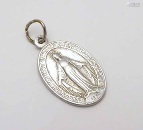 An Italian white metal pendant depicting image of the Virgin Mary 1