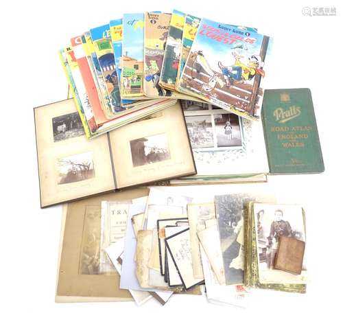 A quantity of assorted 19th and 20thC ephemera to include an book of illustrated border designs