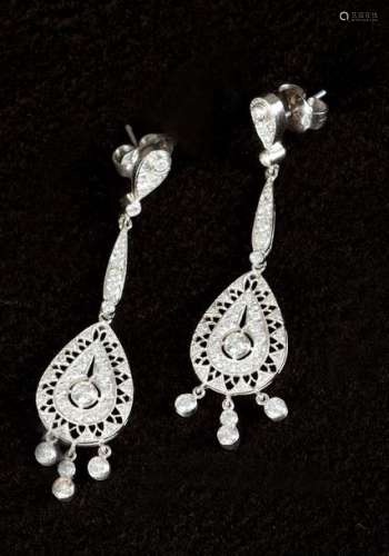 Platinum diamond earrings around 1930, flexible co…