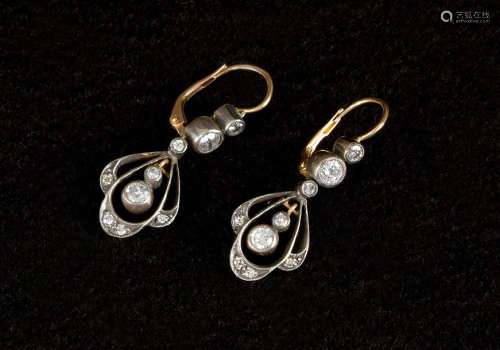 Art nouveau diamond earrings, around 1900, with di…