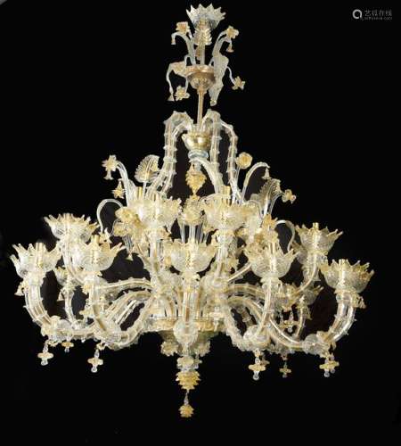 Venetian chandelier,curved and multiple turned sha…