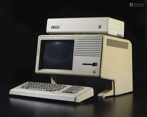 Apple Lisa 2/5,