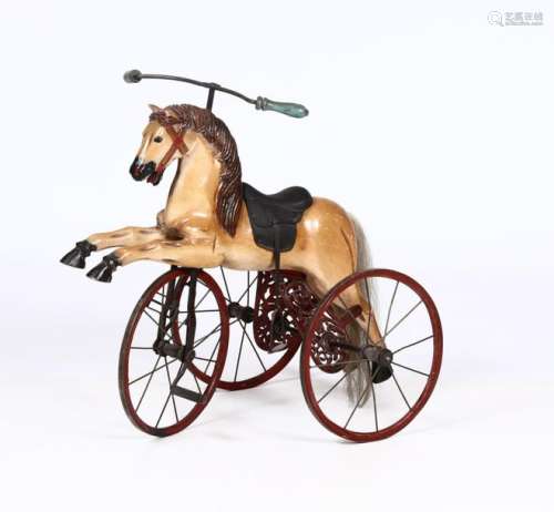 Triciclo con cavallo a dondolo,
