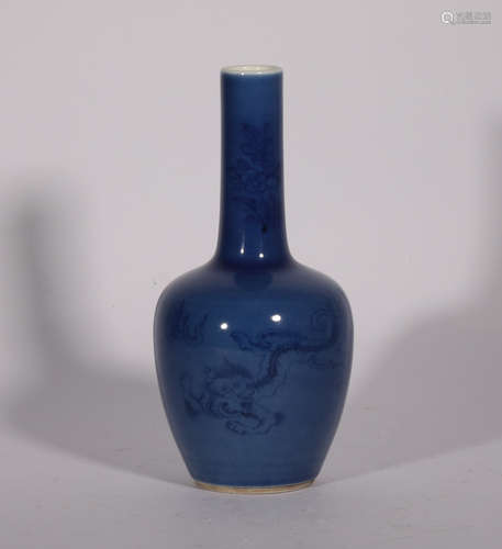 A Blue Glazed Bottle Vase Qing Dynasty