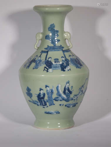 An Underglaze Blue and Celadon Glazed Vase