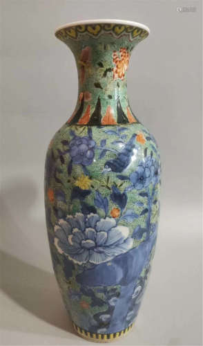 A Famille Verte Vase Qing Dynasty