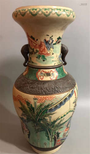 A Famille Verte Vase Qing Dynasty