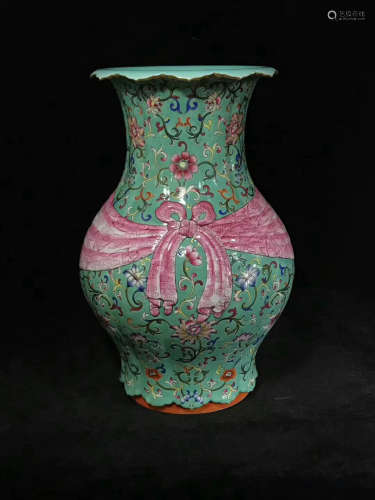 Chinese Famille Rose Turquoise Porcelain Bottle