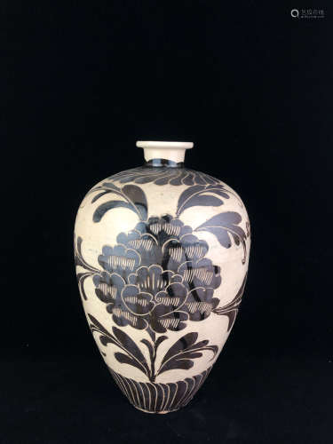 Chinese Cizhou Kiln Carved Porcelain Plum Bottle
