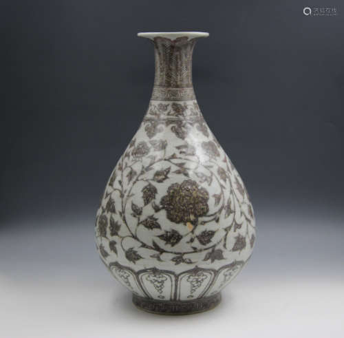 Chinese Ming Dynasty Hongwu Glazed Red Porcelain Bottle