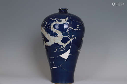 Chinese Yuan Dynasty Blue Glaze Porcelain Plum Bottle With White Dragon Pattern