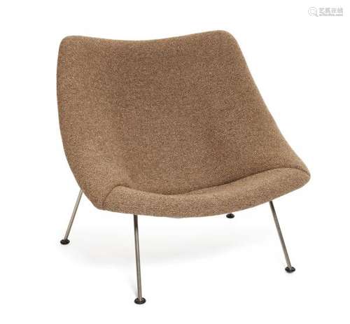 Pierre PAULIN (1927-2009)  - Fauteuil mod. F157 dit « Oyster » – Création 1952  [...]