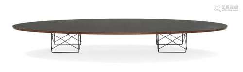 Charles & Ray EAMES (1907-1978 & 1912-1988)  - Table basse mod. ETR dite « Surfboard [...]