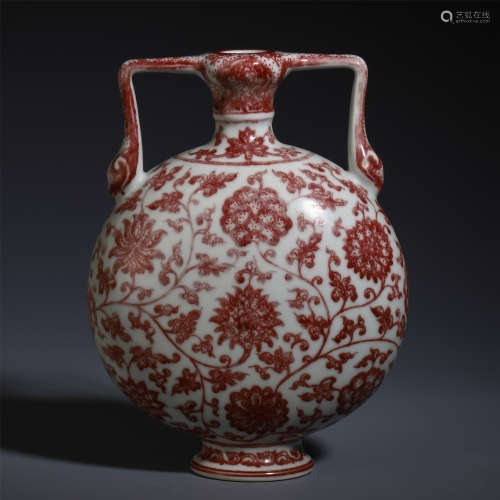 A CHINESE UNDERGLAZED RED FLOWER ENTANGLED BRANCH DOUBLE HANDLE VASE