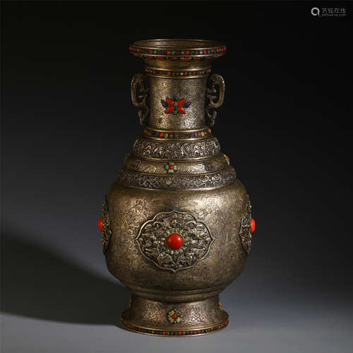 A CHINESE SILVER INLAID GEM STONE FLOWERPATTERN VASE