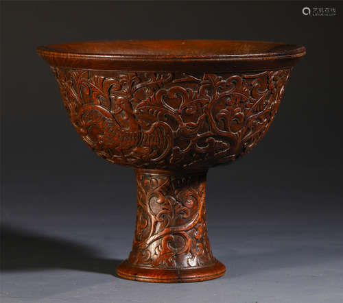 A CHINESE PHOENIX PATTERN WOOD STEM BOWL