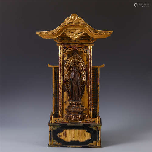 A CHINESE WOOD GILT LACQUERED NICHE