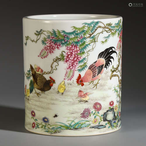 A CHINESE PORCELAIN ANIMAL AND FLOWER WUCAI BRUSH WASHER