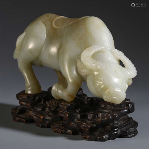 A CHINESE JADE WATER BUFFALO TABLE ITEM