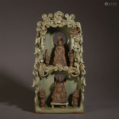 A CHINESE MINGLONGQUAN GUANYIN XUANWU TWO LAYER NICHE