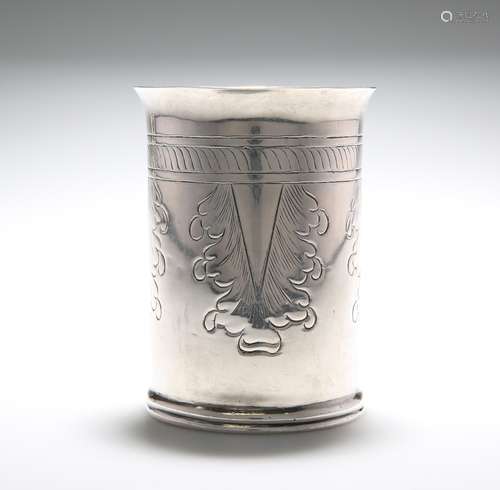 AN ELIZABETHAN STYLE SILVER BEAKER, SHEFFIELD 1967