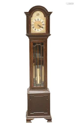 AN EARLY 20TH CENTURY OAK WESTMINSTER CHIME LONGCASE CLOCK