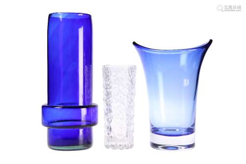THREE PIECES OF ART GLASS, including a Whitefriars blue vase