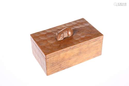 A MOUSEMAN OAK TRINKET BOX, MID 20TH CENTURY