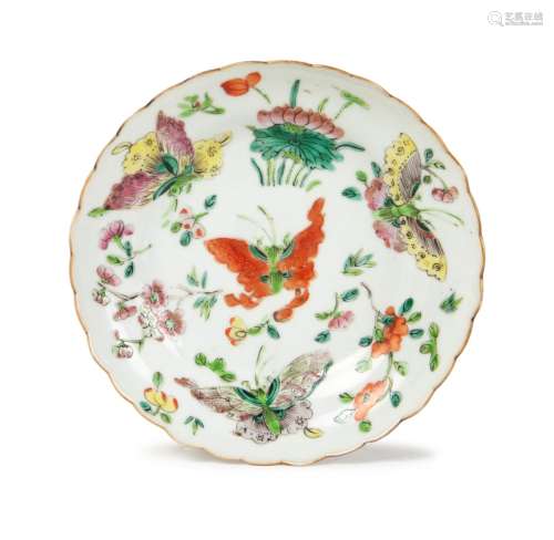 FAMILLE ROSE BUTTERFLY PLATE