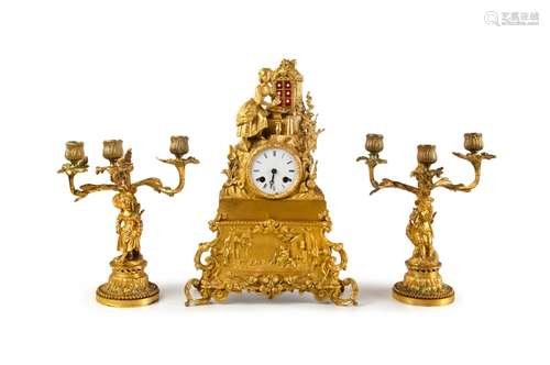 BRASS MANTEL CLOCK WITH CANDLE STICKS