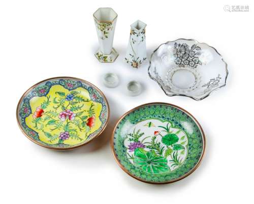 GROUP OF PORCELAIN AND GLASS SERVICES